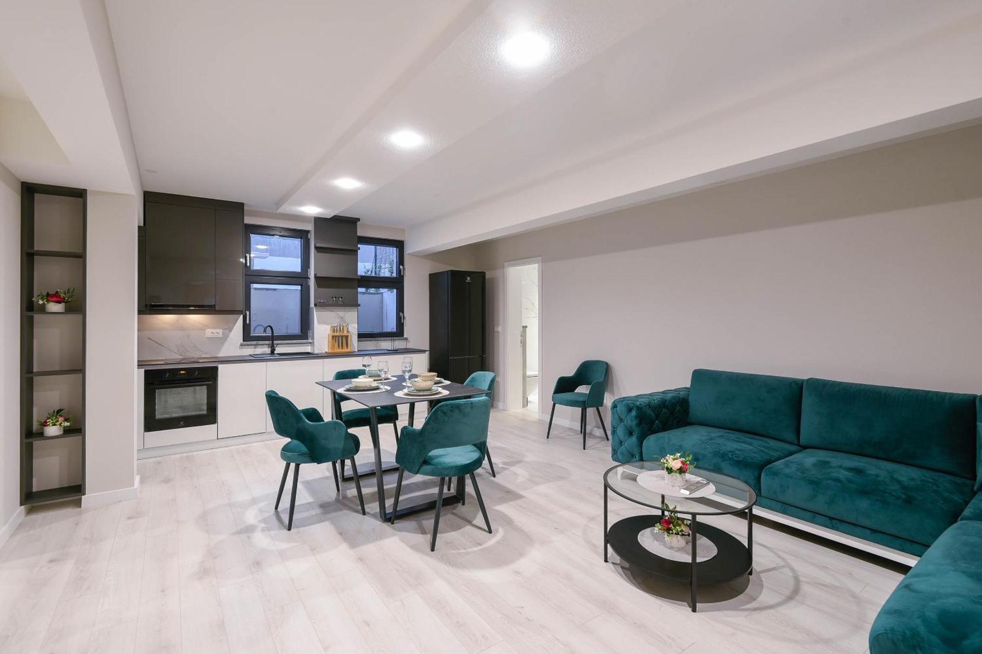 Sunny Day Luxury Holiday Apartments Orebic Exterior photo